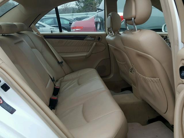 WDBRF81J33F428317 - 2003 MERCEDES-BENZ C 240 4MAT WHITE photo 6