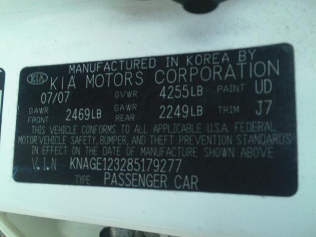 KNAGE123285179277 - 2008 KIA OPTIMA LX WHITE photo 10