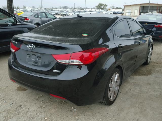 5NPDH4AE6DH422083 - 2013 HYUNDAI ELANTRA GL BLACK photo 4