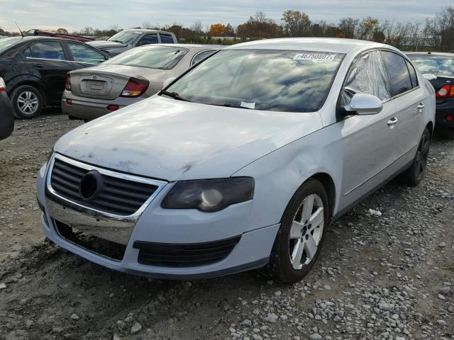 WVWJK73C27P046623 - 2007 VOLKSWAGEN PASSAT SILVER photo 2