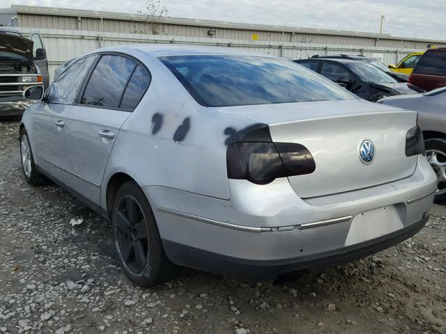 WVWJK73C27P046623 - 2007 VOLKSWAGEN PASSAT SILVER photo 3