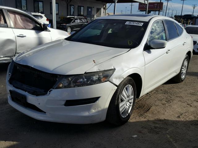 5J6TF3H53CL000682 - 2012 HONDA CROSSTOUR WHITE photo 2