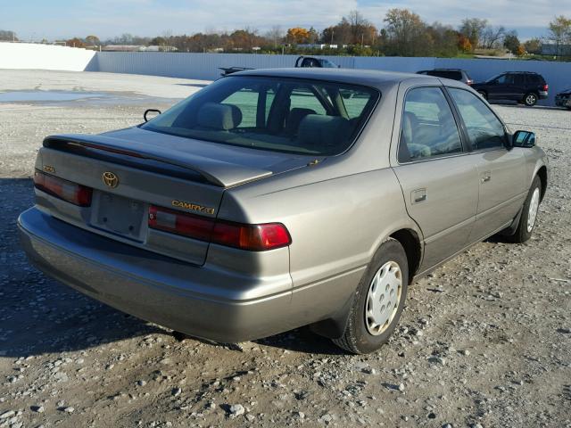 4T1BG22K2WU192680 - 1998 TOYOTA CAMRY CE BROWN photo 4