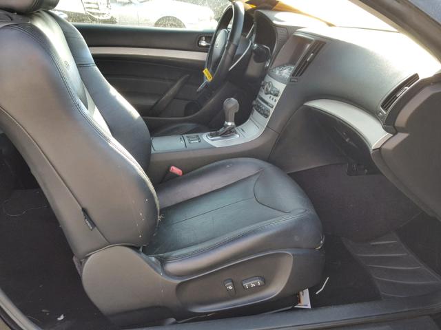 JNKCV64E08M127745 - 2008 INFINITI G37 BASE BLACK photo 5