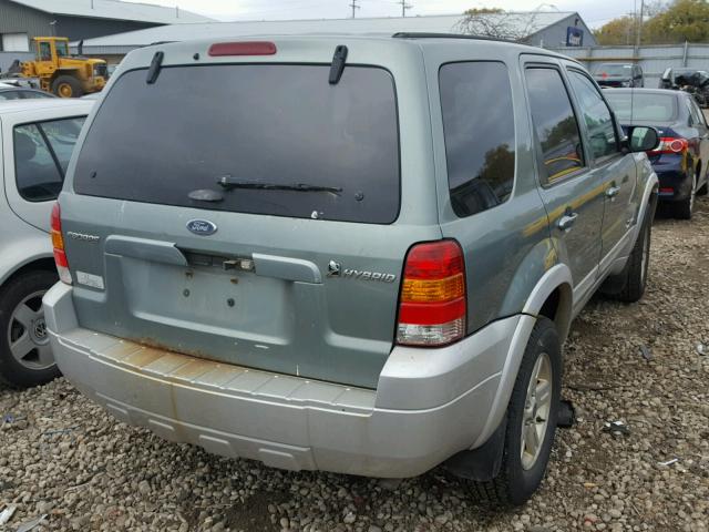 1FMCU95H95KE01428 - 2005 FORD ESCAPE GREEN photo 4