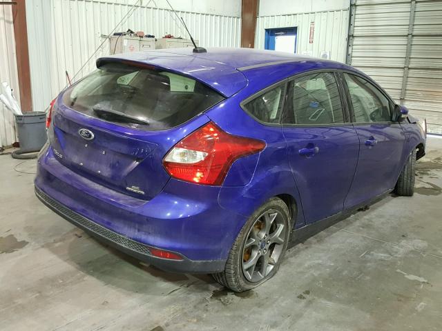 1FADP3K21EL224015 - 2014 FORD FOCUS SE BLUE photo 4