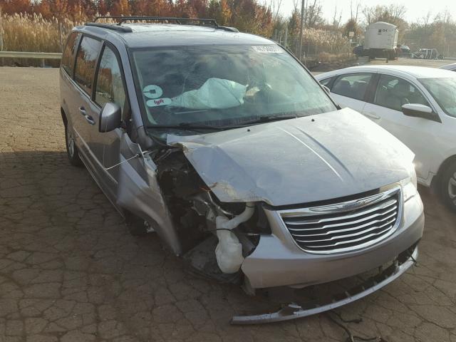 2C4RC1BG2ER169285 - 2014 CHRYSLER TOWN & COU SILVER photo 1