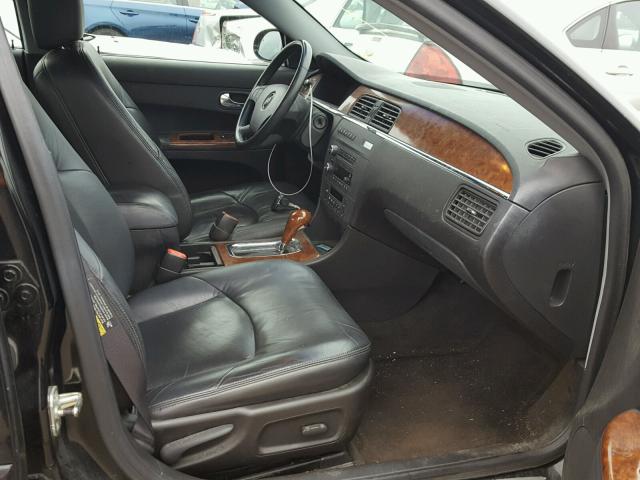 2G4WD532851200933 - 2005 BUICK LACROSSE C BLACK photo 5