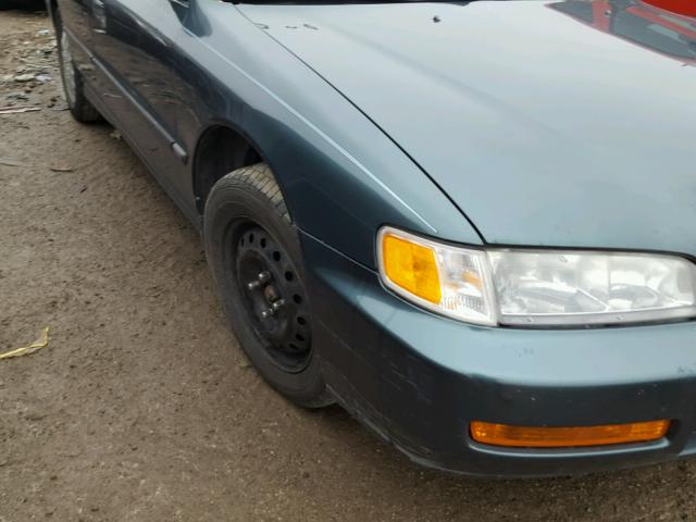 1HGCD5637TA290236 - 1996 HONDA ACCORD LX GREEN photo 9