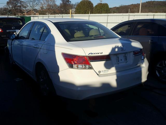 1HGCP2F65CA017375 - 2012 HONDA ACCORD WHITE photo 3