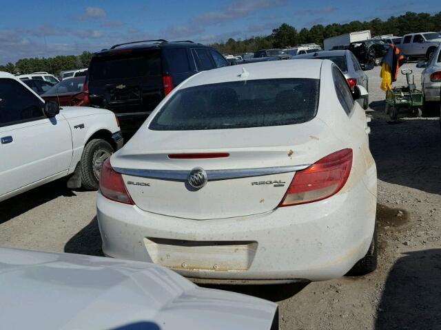 W04GS5EC9B1018089 - 2011 BUICK REGAL CXL WHITE photo 10