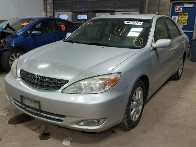 4T1BF30K33U544642 - 2003 TOYOTA CAMRY LE GRAY photo 2