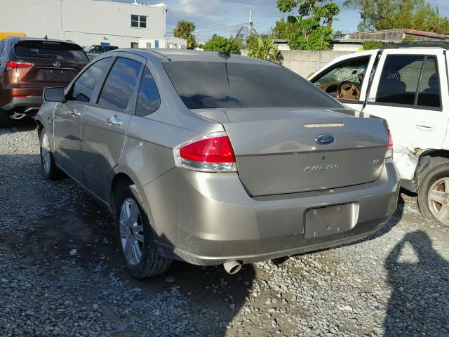 1FAHP35N18W245389 - 2008 FORD FOCUS SE GRAY photo 3