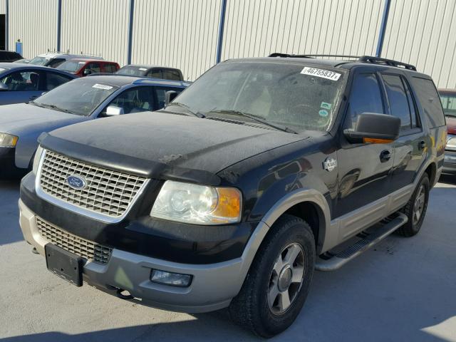 1FMFU18526LB01127 - 2006 FORD EXPEDITION BLACK photo 2