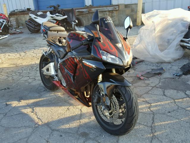 JH2PC37066M301782 - 2006 HONDA CBR600 TWO TONE photo 1