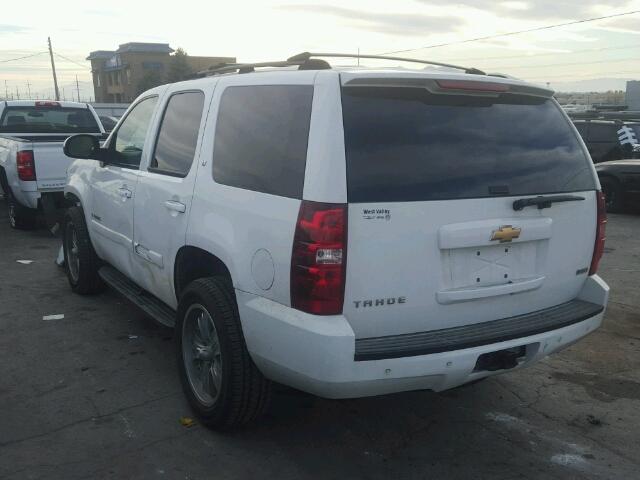 1GNFK13017J255788 - 2007 CHEVROLET TAHOE K150 WHITE photo 3