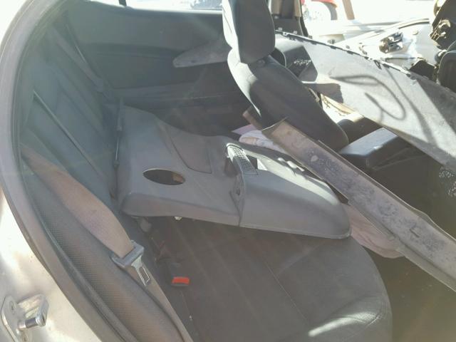 2G2WR524641365925 - 2004 PONTIAC GRAND PRIX SILVER photo 6