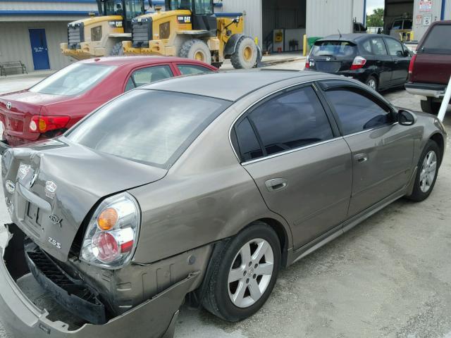 1N4AL11D23C306371 - 2003 NISSAN ALTIMA BAS BROWN photo 4