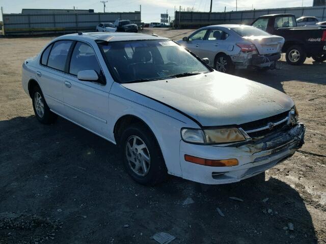 JN1CA21D8VT217750 - 1997 NISSAN MAXIMA GLE WHITE photo 1