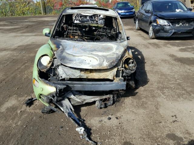 3VWCK21CX3M403249 - 2003 VOLKSWAGEN NEW BEETLE 绿色 照片 9