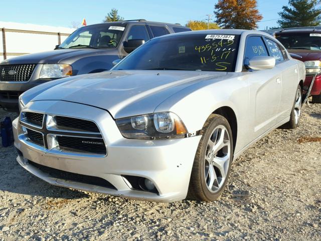 2C3CDXHG1CH132247 - 2012 DODGE CHARGER SX SILVER photo 2