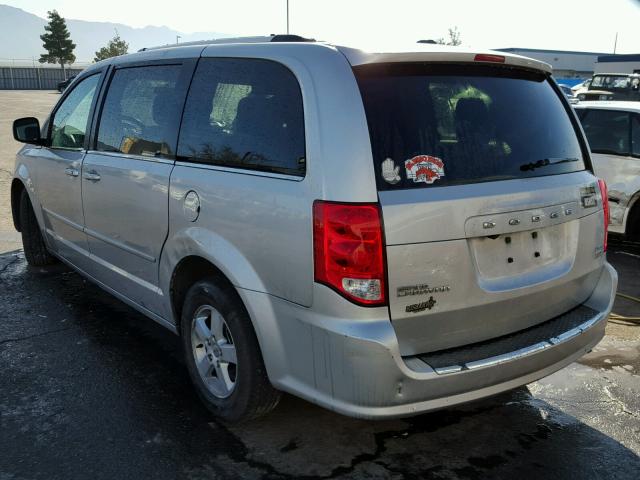 2D4RN5DG3BR662387 - 2011 DODGE GRAND CARA SILVER photo 3