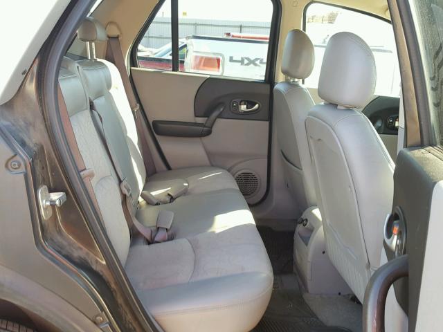 5GZCZ63435S816313 - 2005 SATURN VUE SILVER photo 6