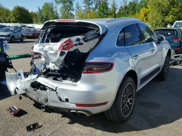 WP1AF2A54FLB94370 - 2015 PORSCHE MACAN TURB SILVER photo 4