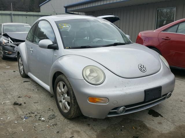 3VWDD21CX3M409552 - 2003 VOLKSWAGEN NEW BEETLE 银色 照片 1