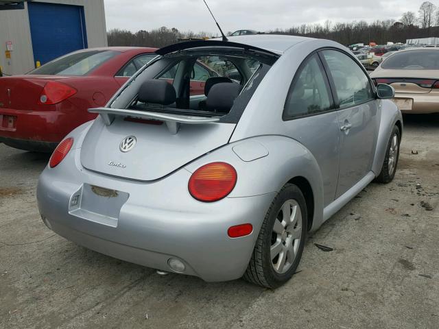 3VWDD21CX3M409552 - 2003 VOLKSWAGEN NEW BEETLE SILVER photo 4