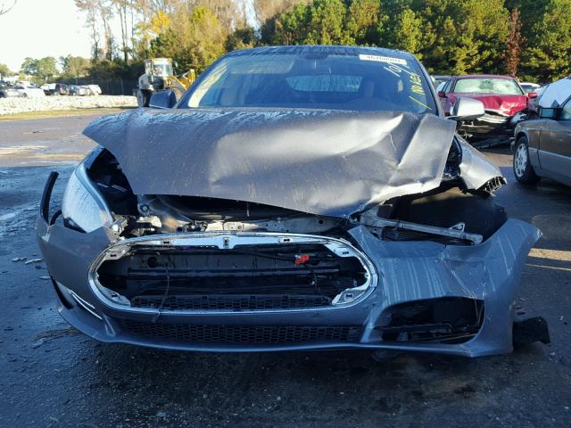5YJSA1DP5DFP16564 - 2013 TESLA MODEL S GRAY photo 9