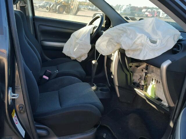 JTKKT604660145888 - 2006 TOYOTA SCION XA GRAY photo 5