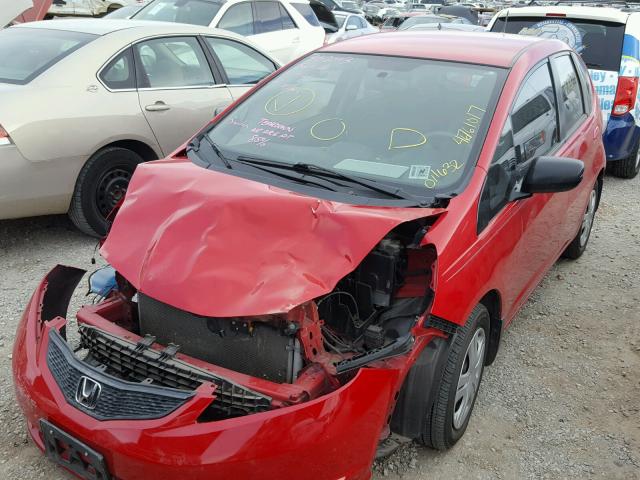 JHMGE8H39BS011632 - 2011 HONDA FIT RED photo 2