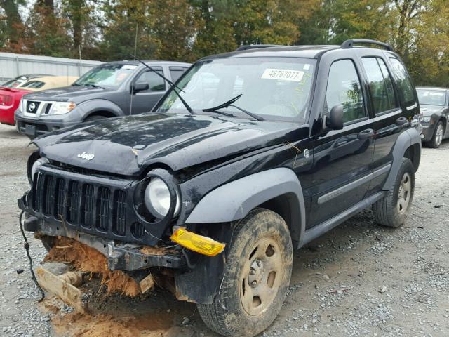 1J4GL48K36W126520 - 2006 JEEP LIBERTY SP BLACK photo 2