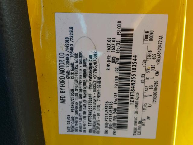 1ZVFT84N255183544 - 2005 FORD MUSTANG YELLOW photo 10