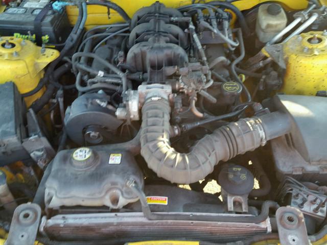 1ZVFT84N255183544 - 2005 FORD MUSTANG YELLOW photo 7