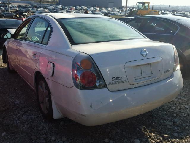 1N4AL11D73C109177 - 2003 NISSAN ALTIMA BAS WHITE photo 3