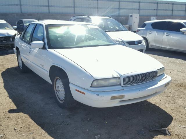 2G4WB52K9T1522341 - 1996 BUICK REGAL CUST WHITE photo 1