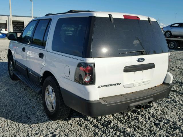 1FMPU14W24LA17373 - 2004 FORD EXPEDITION WHITE photo 3