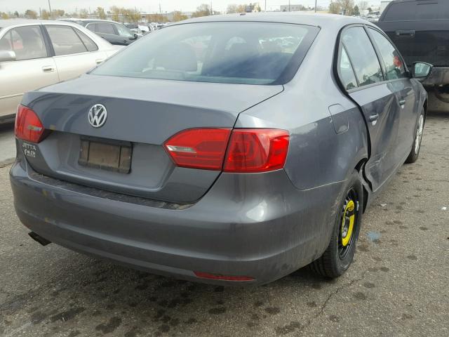 3VW1K7AJ1DM301133 - 2013 VOLKSWAGEN JETTA BASE GRAY photo 4