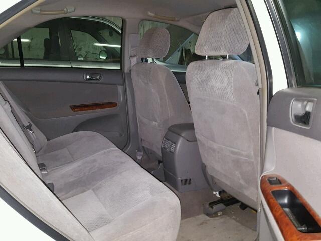 4T1BE32KX3U195768 - 2003 TOYOTA CAMRY LE 白色 照片 6