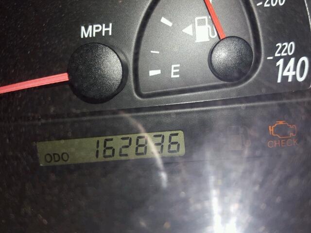 4T1BE32KX3U195768 - 2003 TOYOTA CAMRY LE 白色 照片 8