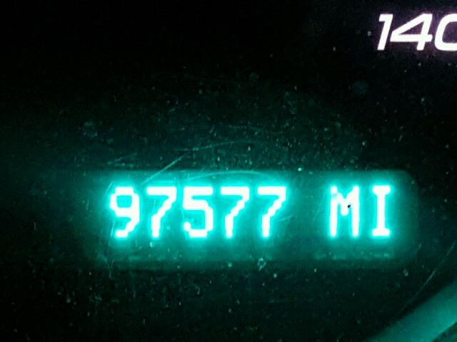 1G1ZC5E19BF390098 - 2011 CHEVROLET MALIBU 1LT GOLD photo 8