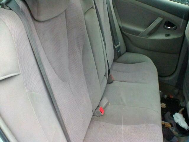 4T4BF3EK6AR021269 - 2010 TOYOTA CAMRY BASE SILVER photo 6