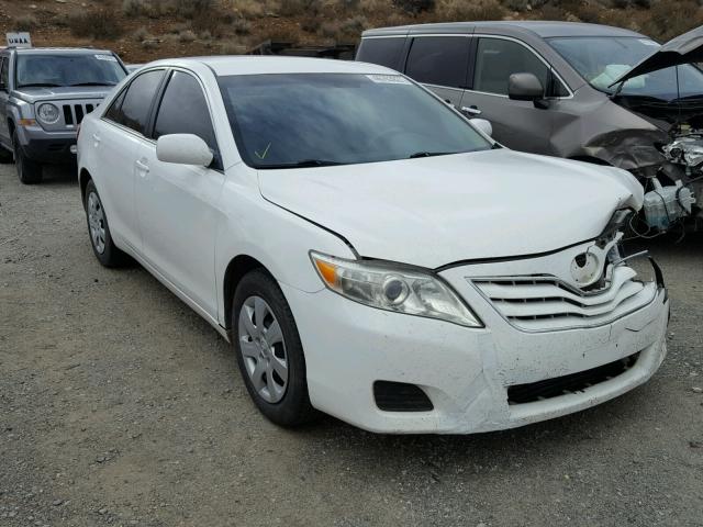 4T1BF3EK4BU587703 - 2011 TOYOTA CAMRY BASE WHITE photo 1