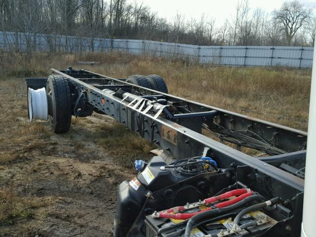 1FVACWDTXHHHW1352 - 2017 FREIGHTLINER M2 106 MED WHITE photo 6