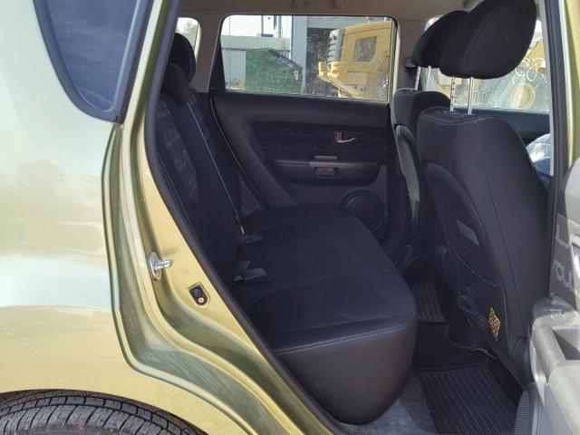 KNDJT2A61D7484798 - 2013 KIA SOUL + GREEN photo 6