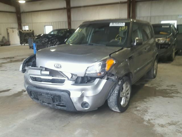 KNDJT2A24B7269507 - 2011 KIA SOUL + GRAY photo 2