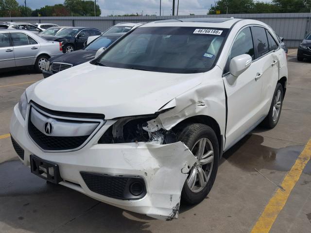 5J8TB3H35DL012366 - 2013 ACURA RDX BASE WHITE photo 2