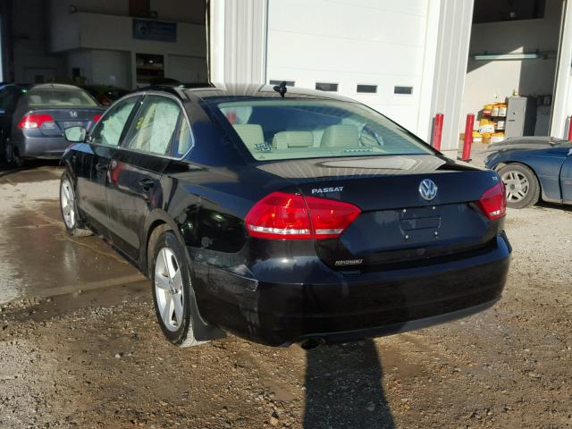 1VWAS7A37FC102402 - 2015 VOLKSWAGEN PASSAT S BLACK photo 3